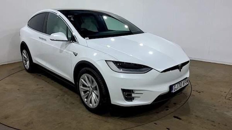 TESLA MODEL X