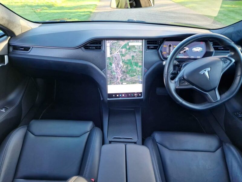 TESLA MODEL S