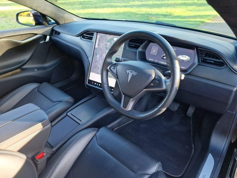 TESLA MODEL S