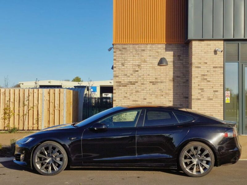 TESLA MODEL S
