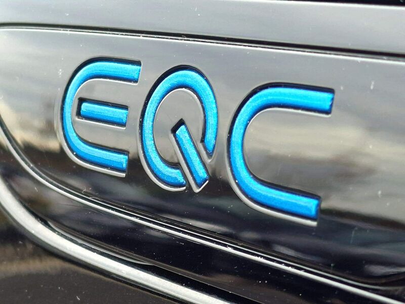 MERCEDES-BENZ EQC