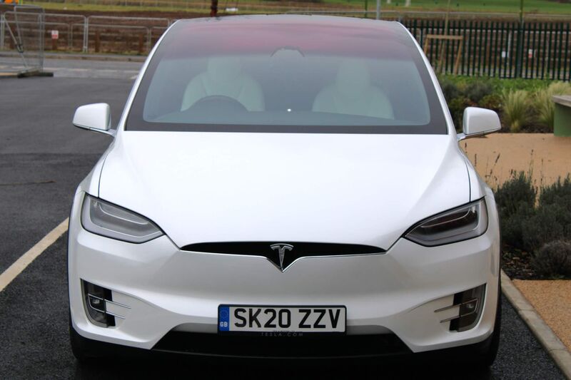 TESLA MODEL X