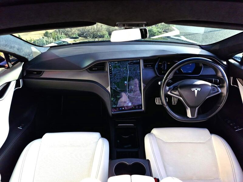 TESLA MODEL S