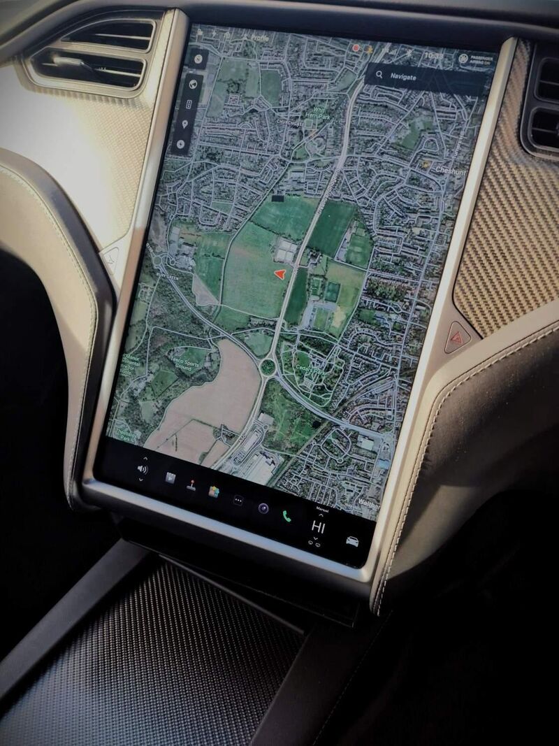 TESLA MODEL S