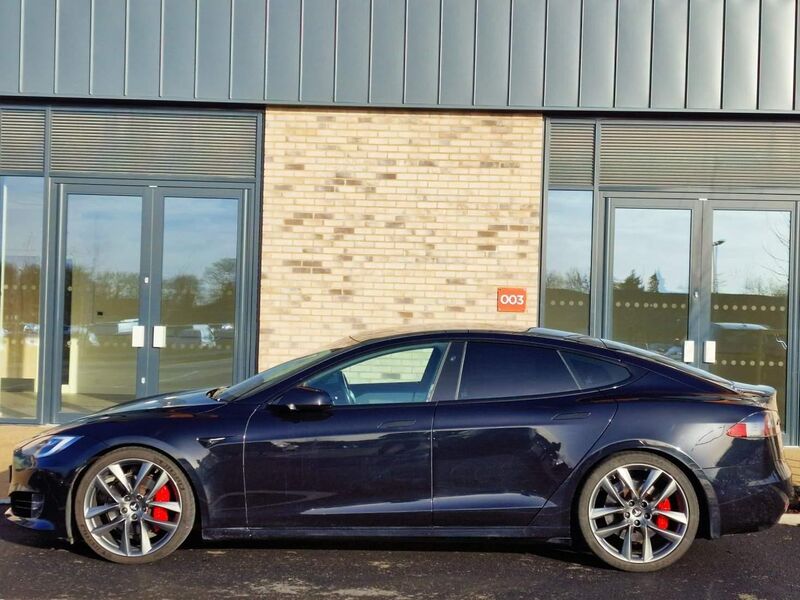 TESLA MODEL S
