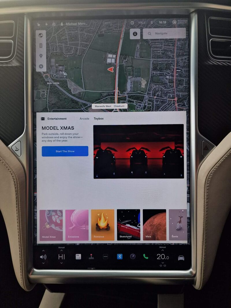 TESLA MODEL X