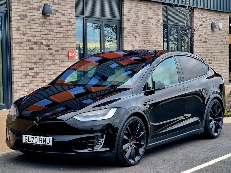 TESLA MODEL X