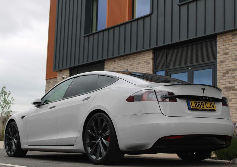 TESLA MODEL S