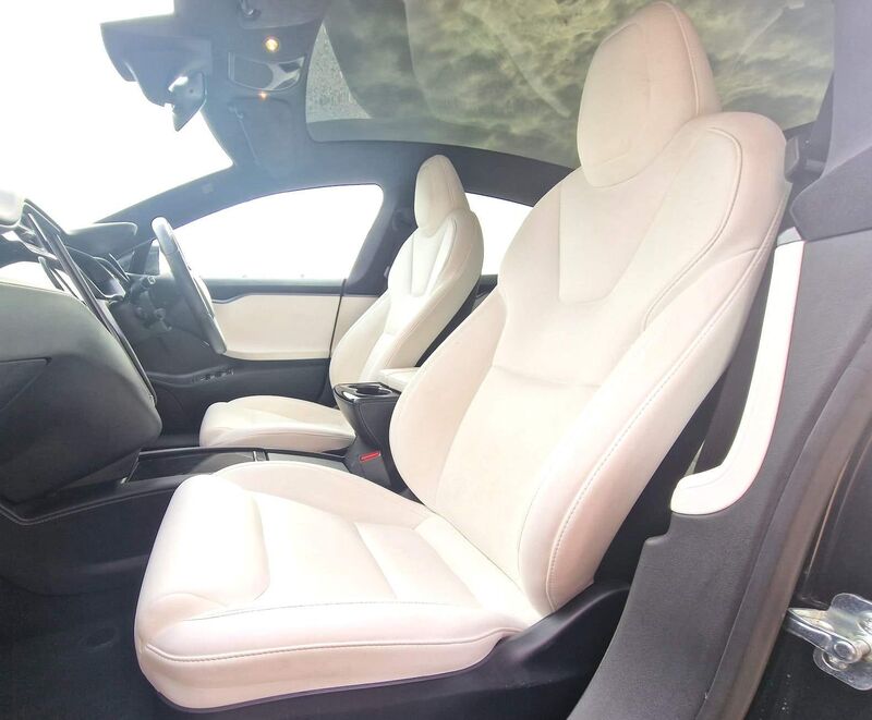 TESLA MODEL S