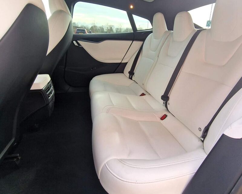 TESLA MODEL S