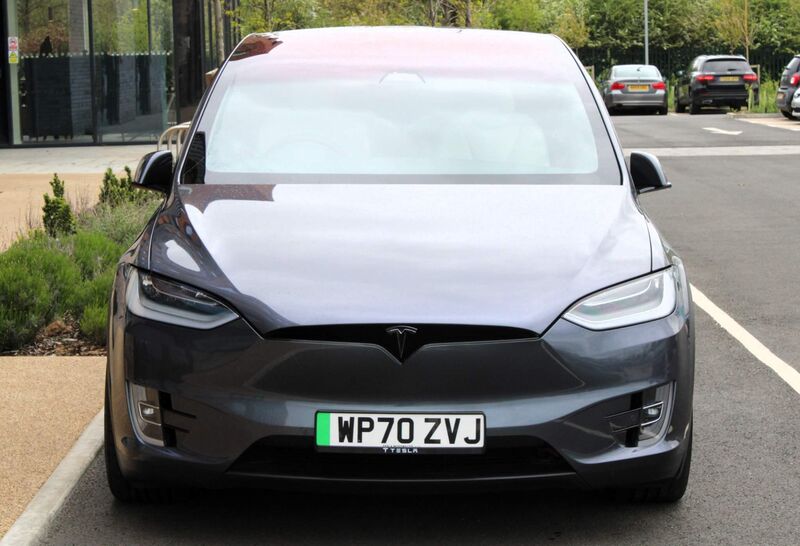 TESLA MODEL X