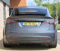 TESLA MODEL X