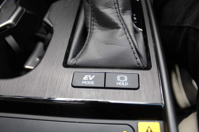 LEXUS ES 300H