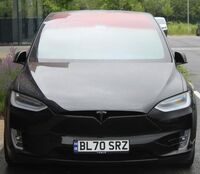 TESLA MODEL X