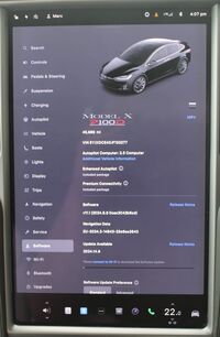 TESLA MODEL X