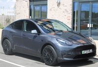 TESLA MODEL Y