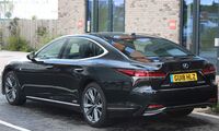 LEXUS LS