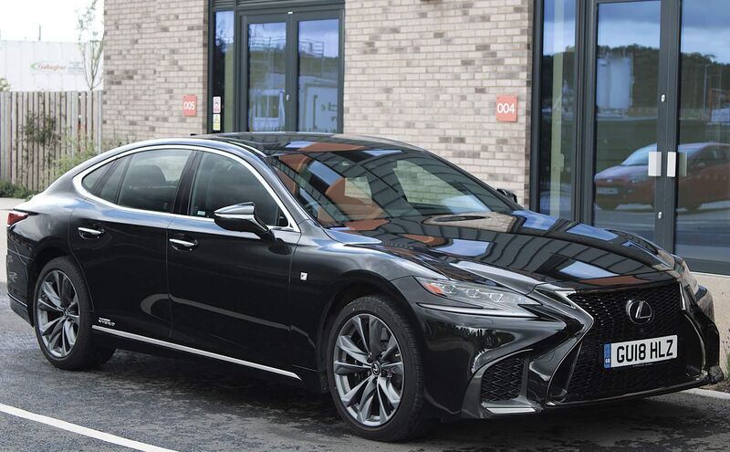 LEXUS LS