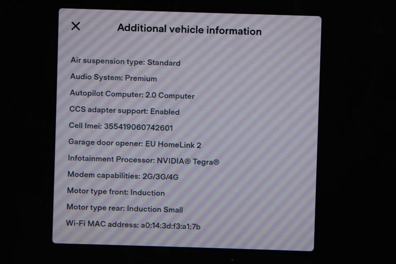 TESLA MODEL X