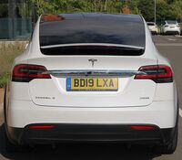 TESLA MODEL X