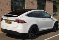 TESLA MODEL X
