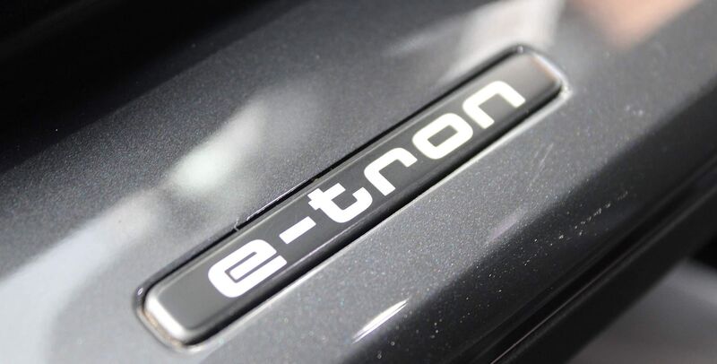 AUDI E-TRON