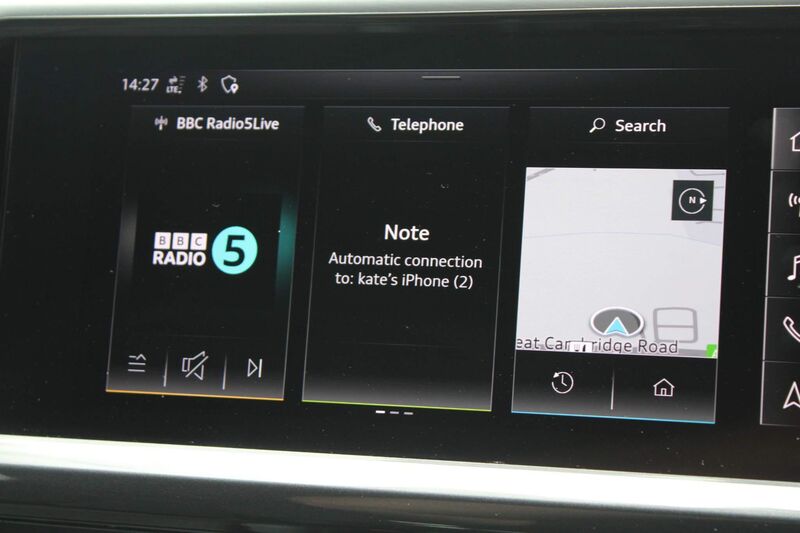 AUDI E-TRON