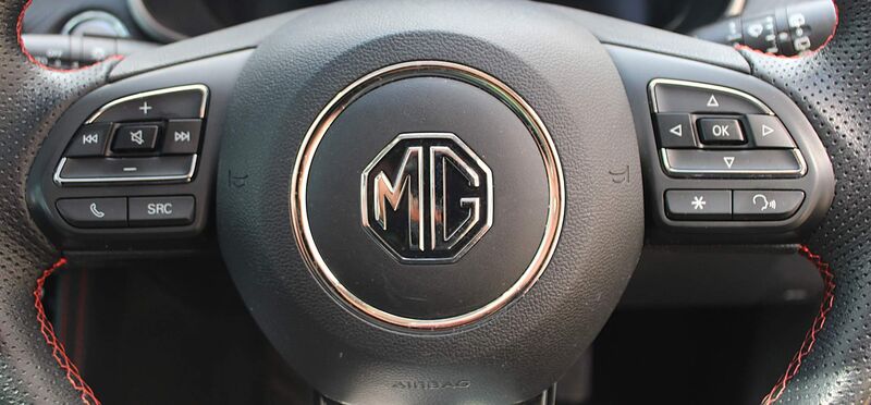 MG ZS