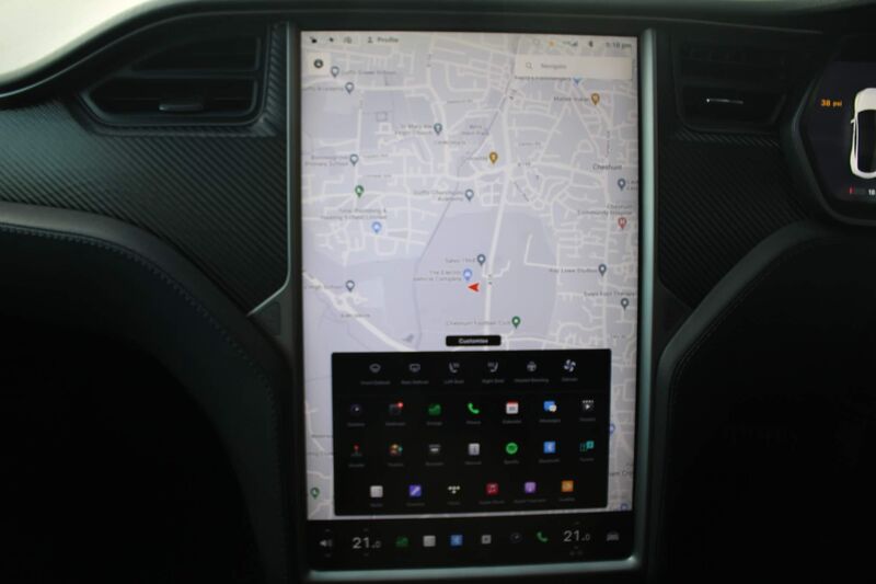 TESLA MODEL S