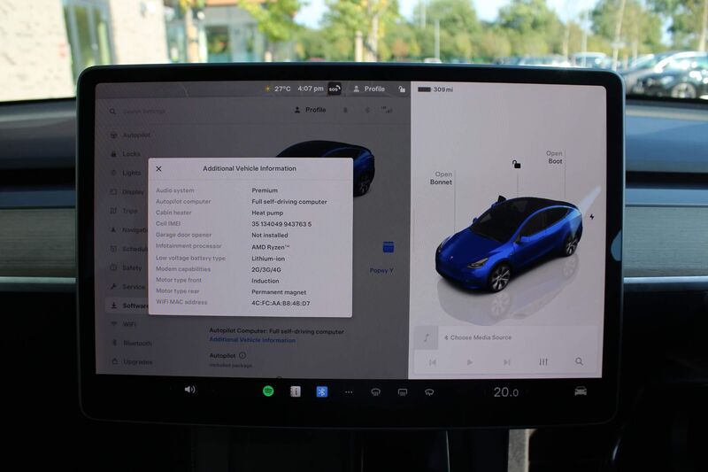 TESLA MODEL Y