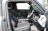 LAND ROVER DEFENDER 90