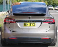 TESLA MODEL X