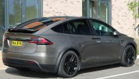 TESLA MODEL X