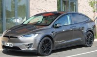 TESLA MODEL X