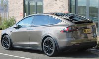 TESLA MODEL X