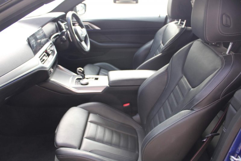BMW 4 SERIES
