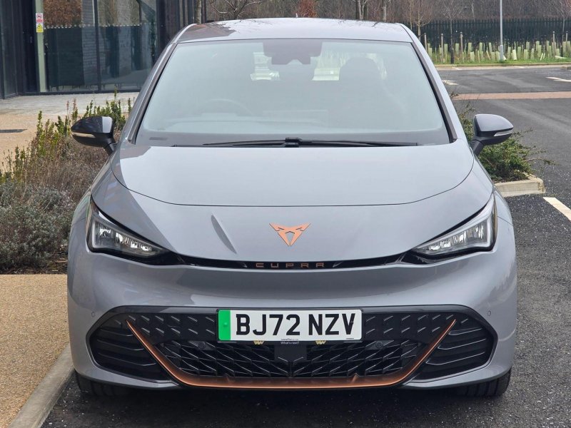 CUPRA BORN
