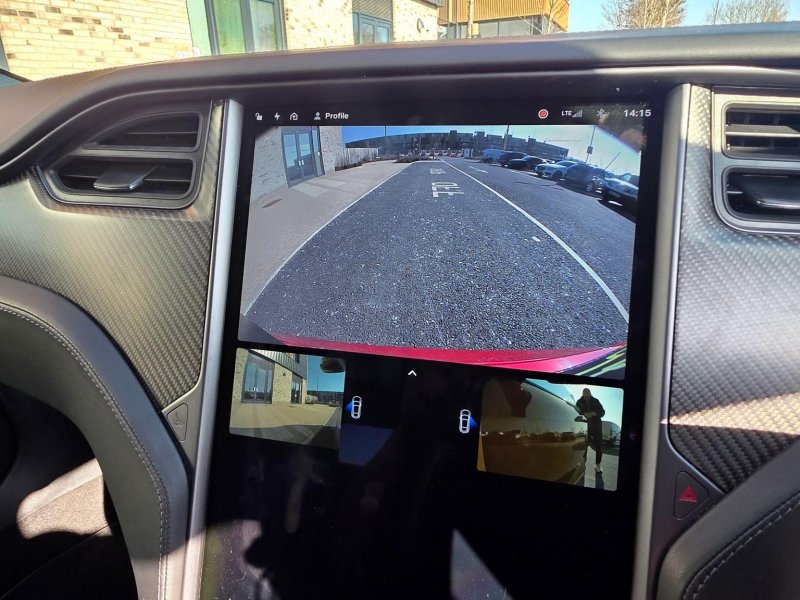 TESLA MODEL S