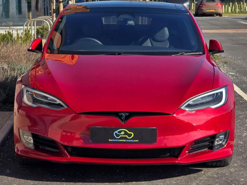 TESLA MODEL S