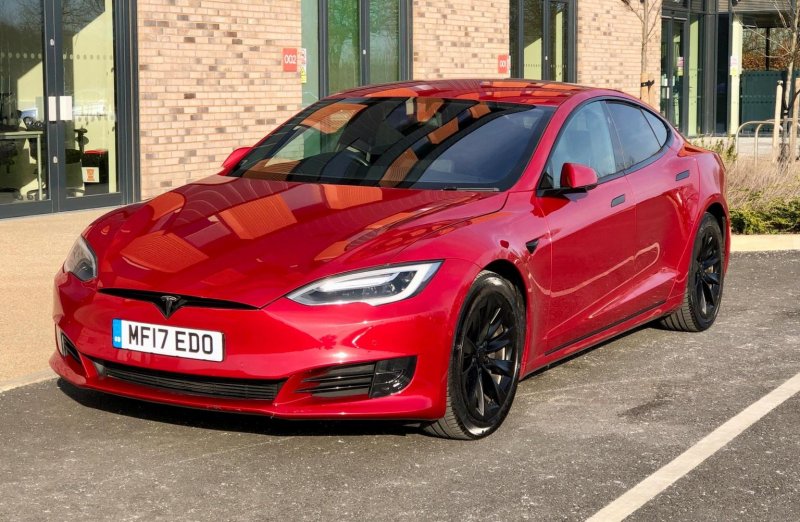 TESLA MODEL S