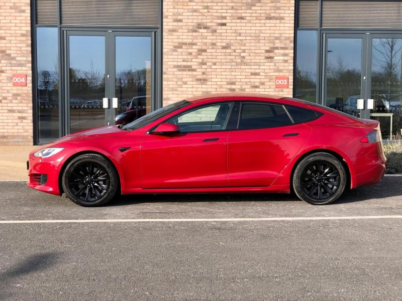 TESLA MODEL S