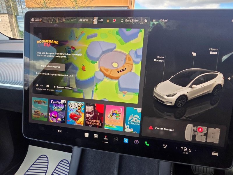 TESLA MODEL Y