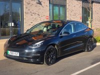 TESLA MODEL 3