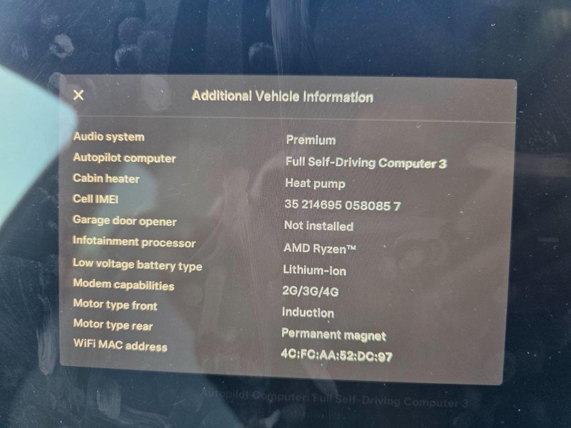 TESLA MODEL Y