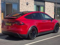 TESLA MODEL X
