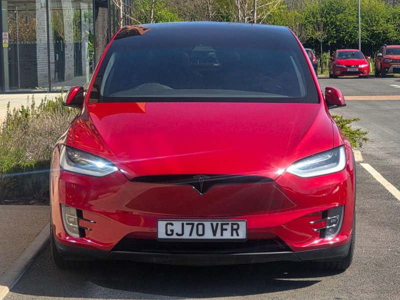 TESLA MODEL X