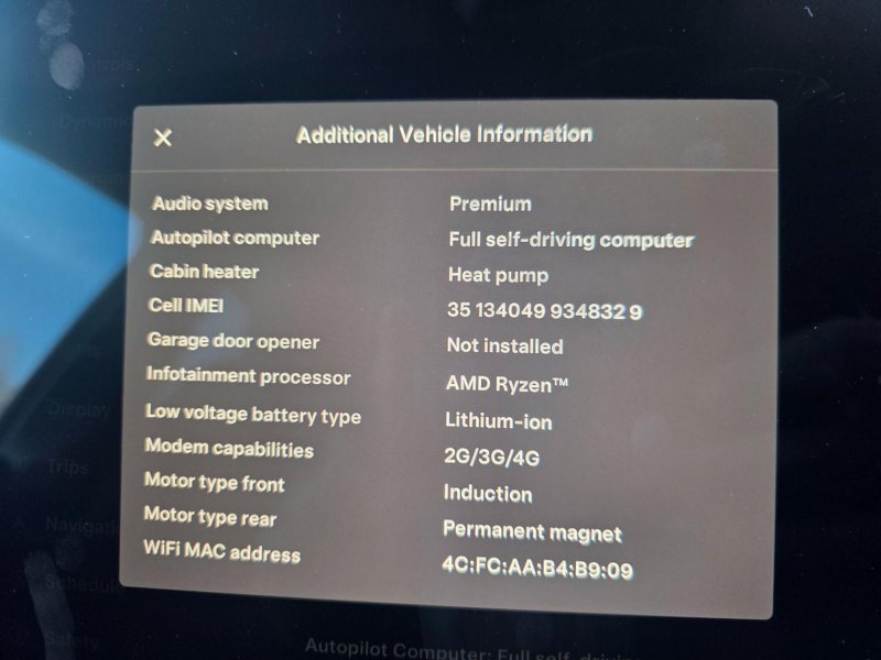 TESLA MODEL Y