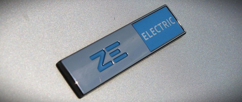 RENAULT ZOE