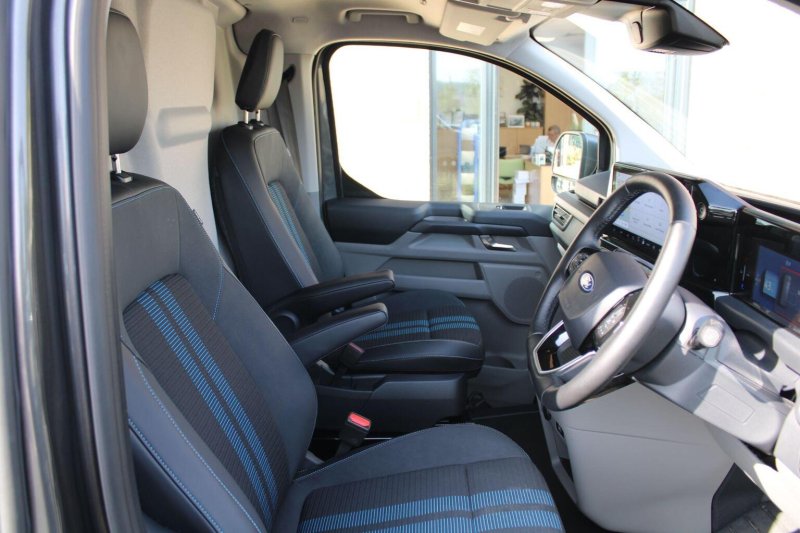 FORD TRANSIT CUSTOM