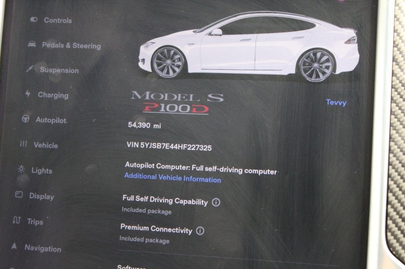 TESLA MODEL S